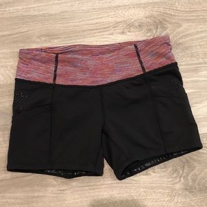 Lululemon workout short